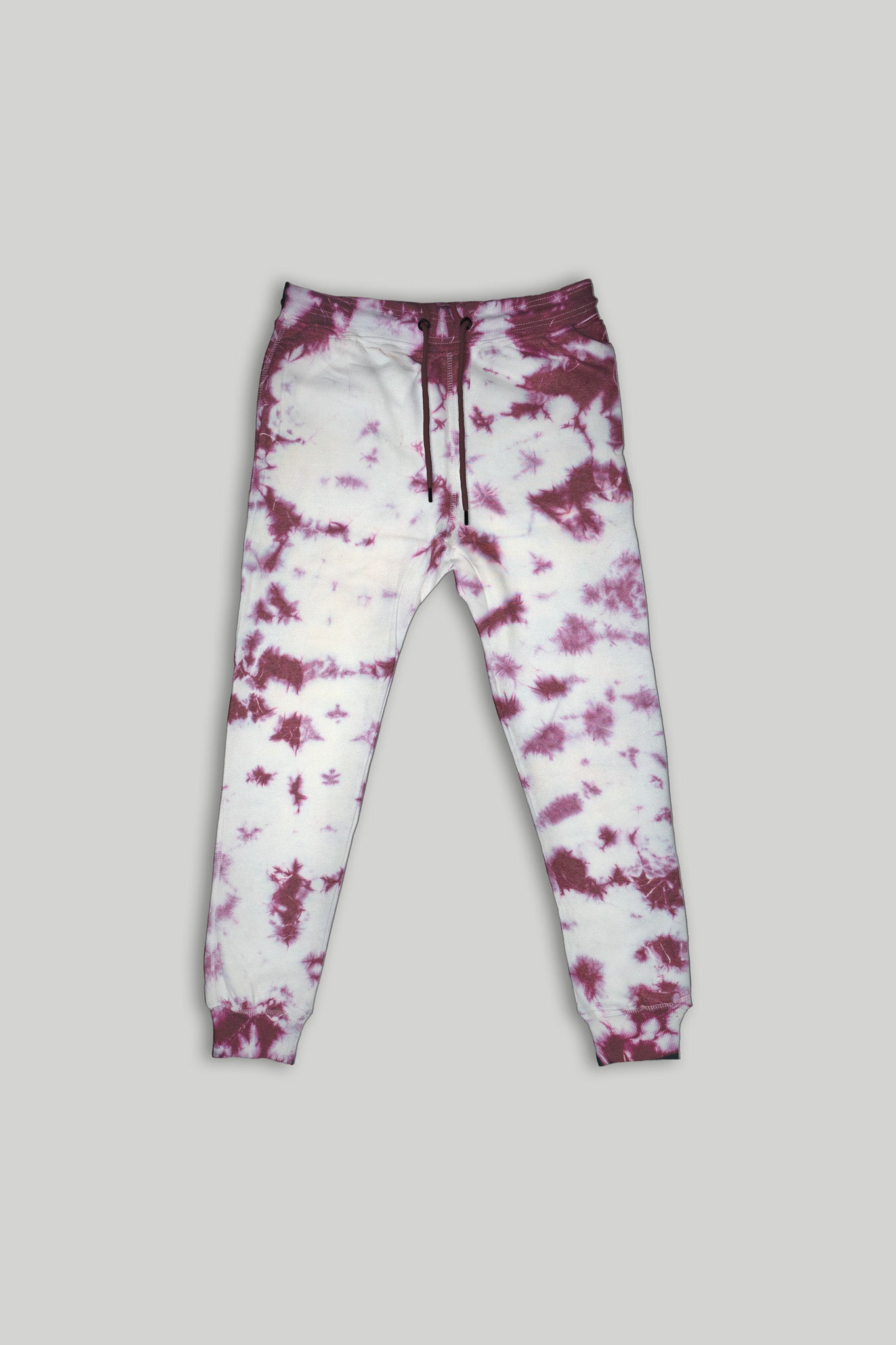 High quality fleece joggers are perfect for any season outfit.